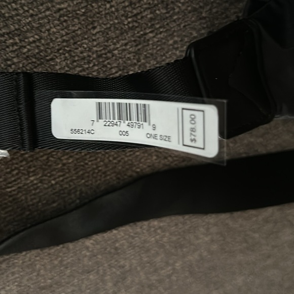Michael Kors❤️ Unisex Black Logo Nylon Belt Bag/OS/NWT
~ New with tags! - Picture 10 of 12
